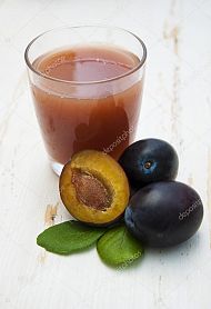 Sok ze śliwki kalifornijskiej